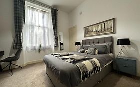 City Lights Apartment